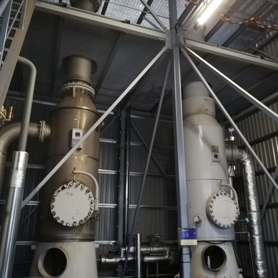 Distillation plant